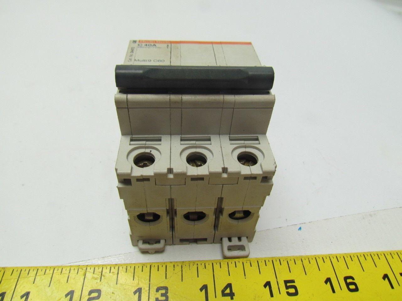 Merlin Gerin C40A 24472 277/480V Multi 9 circuit breaker 3-pole