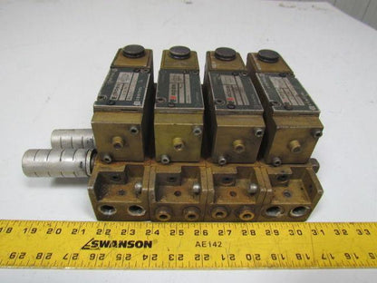 Ross W7076A2331 Pneumatic valve w/subplate used lot of 4