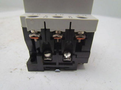 Siemens 3VE1015-8HU00 Motor protector starter 2-3.2Amp 3 pole 660V