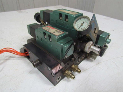 Numatics 123SA400R manifold block assembly w/3 solenoid valves & regulator