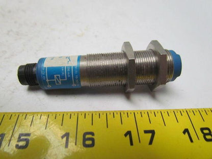 Wenglor Sensoric HD11VB2 Reflex sensor 100mm w/ background suppression 10-30VDC