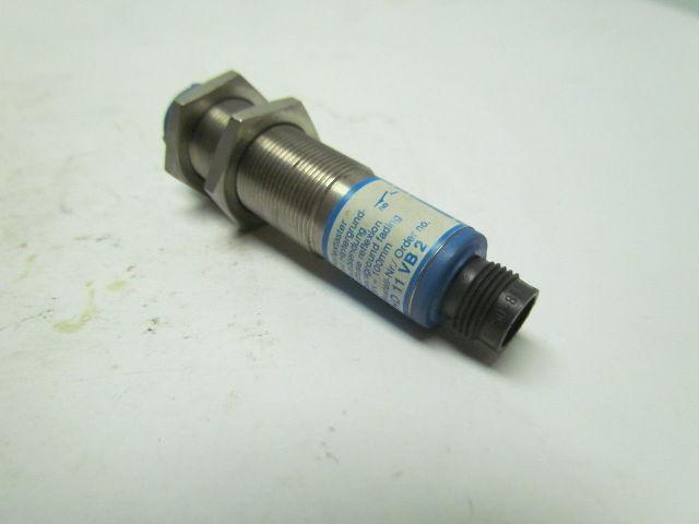 Wenglor Sensoric HD11VB2 Reflex sensor 100mm w/ background suppression 10-30VDC