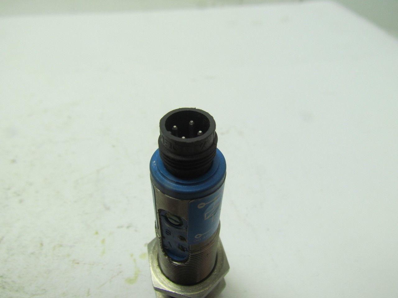 Wenglor Sensoric HD11VB2 Reflex sensor 100mm w/ background suppression 10-30VDC