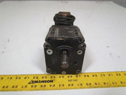 3318-104-28DP Gear Servo motor 90VDC 1.5amp .125HP 64RPM