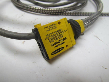 Banner SM312FMHS Mini-Beam Sensor W/BTZ6SH900 Fiber Optic Cable
