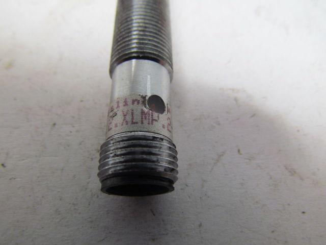 Kissling LA12.XLMP.2-70.S01.LD Proximity sensor switch 12mm 4pin cable connector
