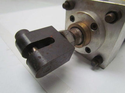 Yates A2-C-N Pneumatic Air Cylinder 3.25" Bore x 2" Stroke