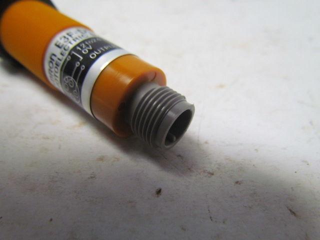 Omron E3F-DS10C4-P1 Photoelectric switch 12 to 24 VDC M18 DIN size