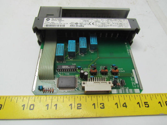 Allen Bradley SLC500 1746-0W4 Ser.A 4 channel relay output module