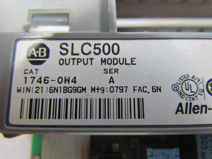 Allen Bradley SLC500 1746-0W4 Ser.A 4 channel relay output module