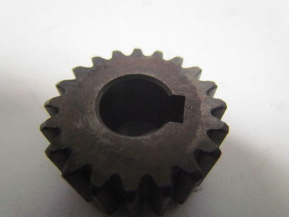 Mori Seiki G21034A Gear 33mm dia 16mm wide 13mm shaft size