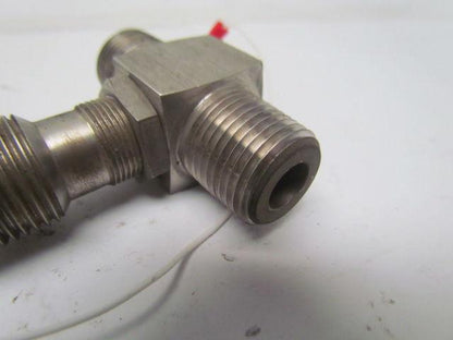 Flow technology FT8.8NEXW-LED-5 Liquid flow meter 1/2"npt 3.8-38 LPM