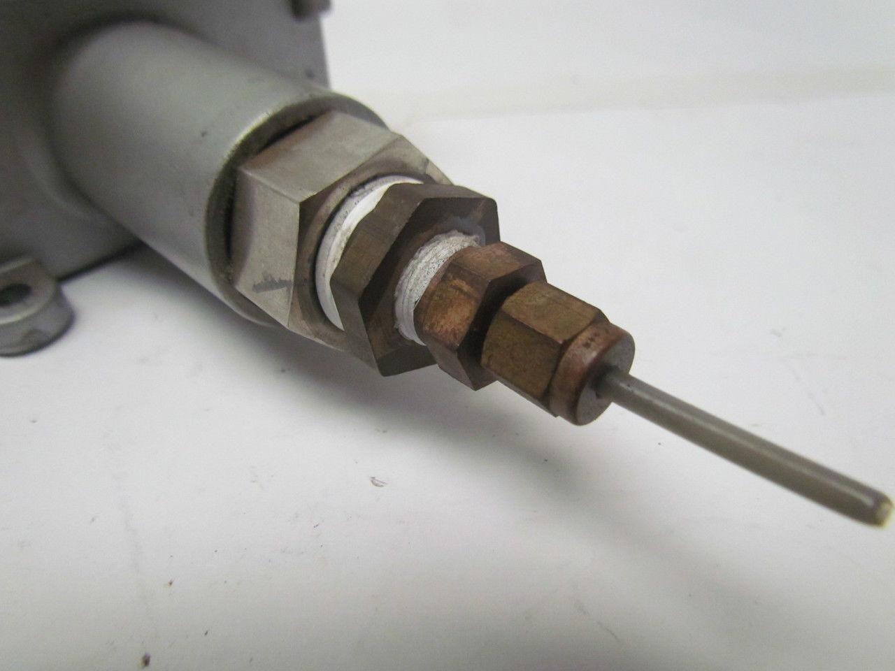 United Electric H100-194 Pneumatic pressure switch 200-1700psi range