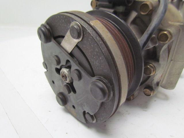 Ford X54H-19D629-AD RFX54H-190647-AB A/C compressor w/cluch