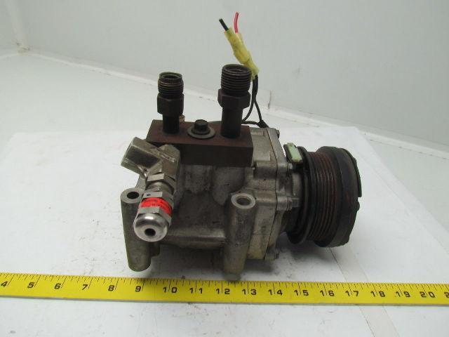 Ford X54H-19D629-AD RFX54H-190647-AB A/C compressor w/cluch