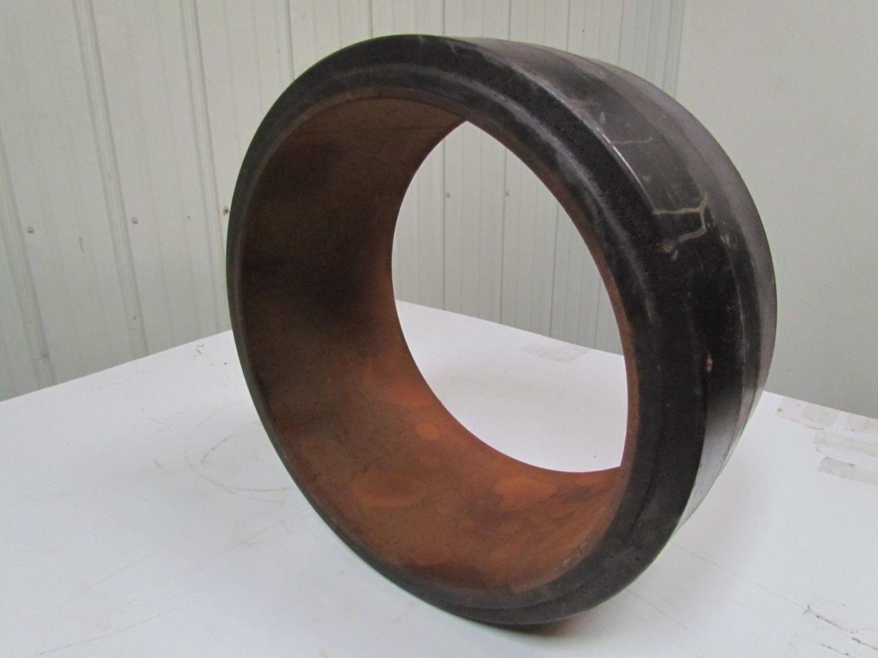 Cushothane 22"x10"x17-3/4" smooth black press on forklift tire wheel