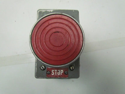 Allen Bradley 800P-1S1AR Ser C Stop switch type 13 600V Max