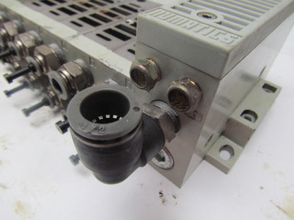 Numatics 006-195D Double Z Board manifold w/end blocks 8 boards