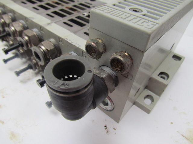 Numatics 006-195D Double Z Board manifold w/end blocks 8 boards