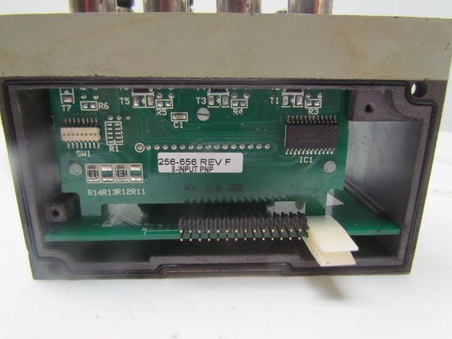 Numatics 239-1313 G2-2 Input module pnp typ 8 input M12 connect