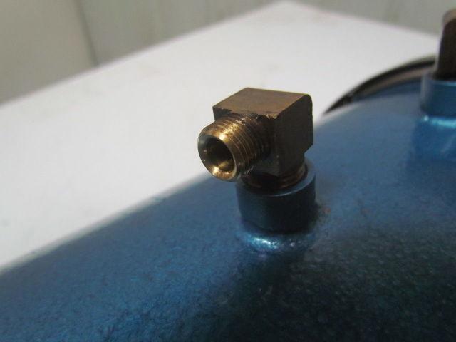 Analytic syst labs FB 40 Filter canister tank 8"Dia x 19" w/7 ports steel