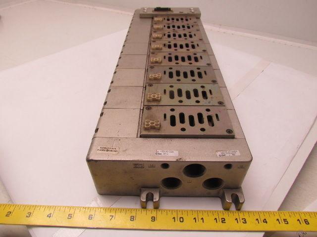 SMC VV829-04S-SUQW06BT-W1 Pneumatic valve manifold block 3/4"NPT ports 8 station