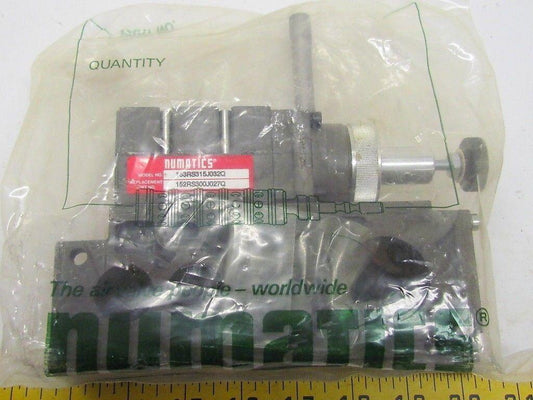 Numatics 153RS315J032Q  Regulator W/Manifold Block Regulator #152RS300J027Q NIB