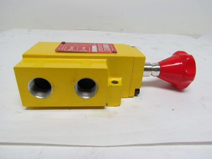 Numatics VL30N04AY 1/2" NPT Manual Lockout Valve NIB