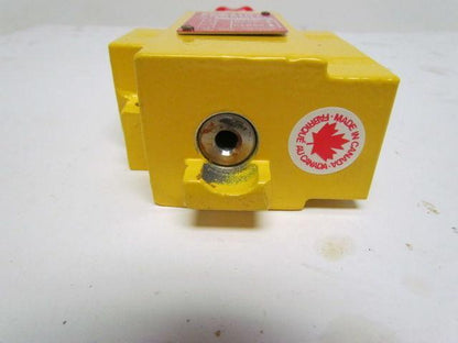 Numatics VL30N04AY 1/2" NPT Manual Lockout Valve NIB