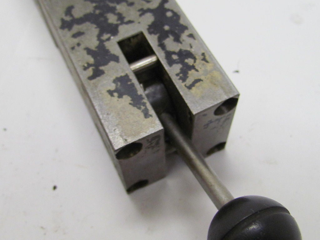 Wundfluh-Hydraulik AH32060L-52017 Hydraulic Valve Hand Lever