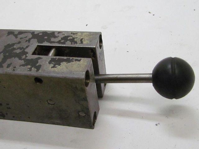 Wundfluh-Hydraulik AH32060L-52017 Hydraulic Valve Hand Lever