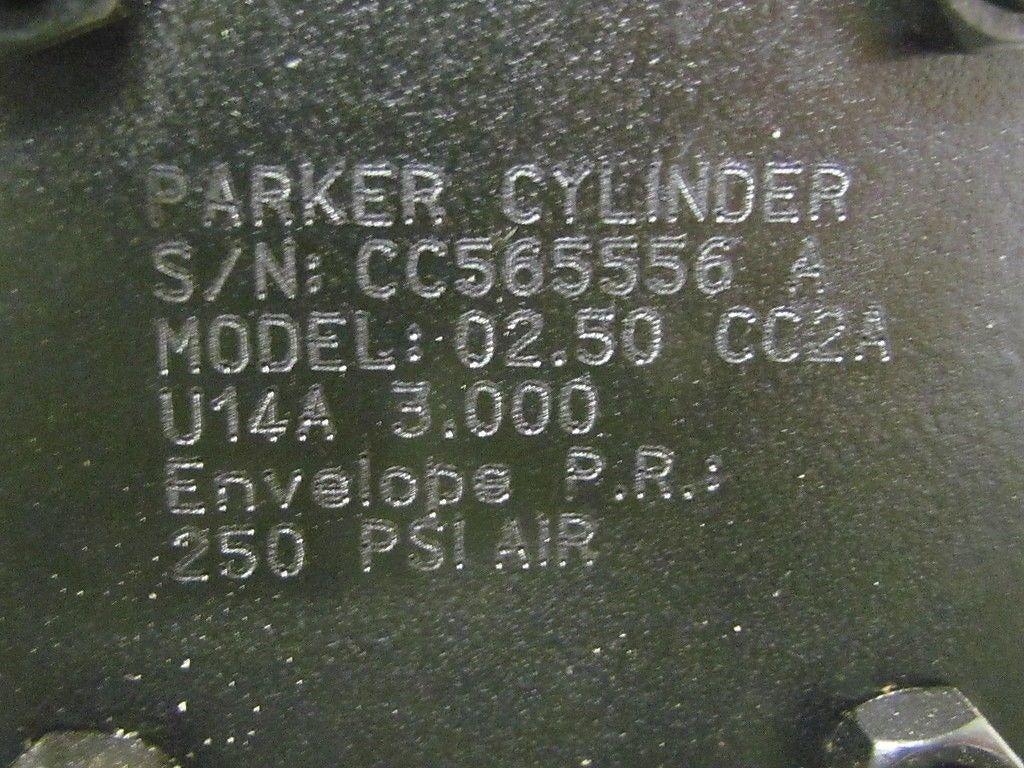 Parker 02.50 CC2AU14 3.000 Pneumatic Air Cylinder 2 1/2"Bore 3"Stroke 2A Series