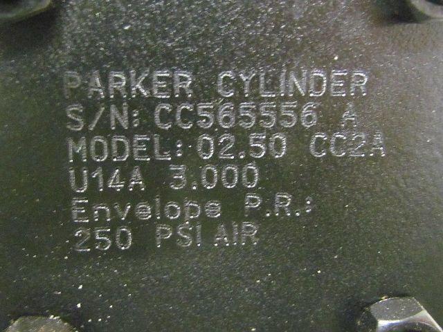 Parker 02.50 CC2AU14 3.000 Pneumatic Air Cylinder 2 1/2"Bore 3"Stroke 2A Series