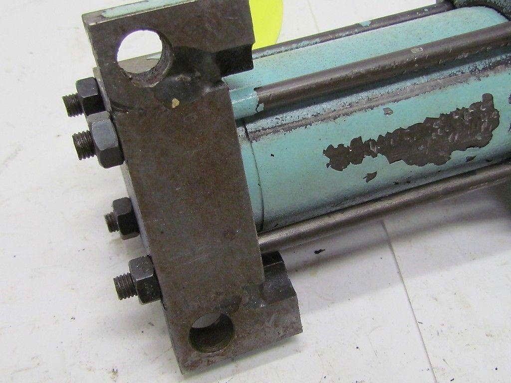 Parker 01.50 C2A14 2.000 Pneumatic Air Cylinder 1 1/2"Bore 2"Stroke 2A Series