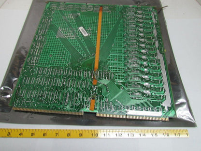 Data General 0083177FW078 7224 6786 PC Board 10700057003 16K Split Sense Mem