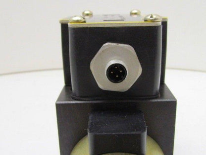 Parker D3W4CNJK5730XB027 24vdc Hydraulic Directional Control Valve