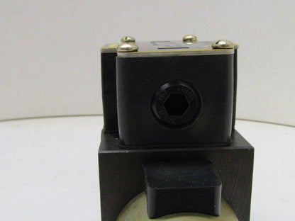 Parker D3W4CNJK5730XB027 24vdc Hydraulic Directional Control Valve
