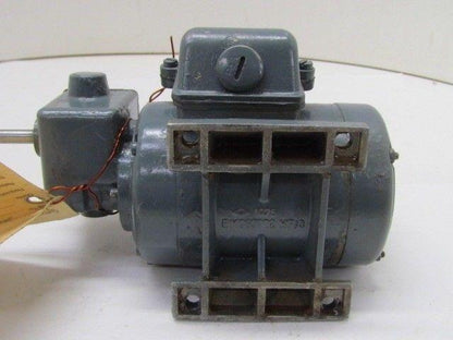 Eberhard Bauer D-7300 Esslinger K7747813 DU 34 Z1/98-MF 1.4Rpm Motor 220/380V