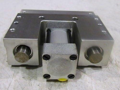 PHD Slide Cylinder SDD23X1/4-J2-J6-PB 525545-01 806 NEW