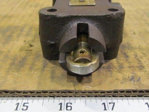 Racine Hydraulics Rexnard 987770 FD2 RTHS 202D Valve