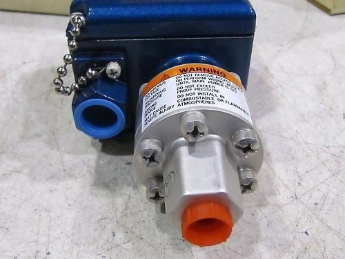 ITT NEO-DYN 201P1-2Z3 E Pressure Switch 4500 PSIG NIB