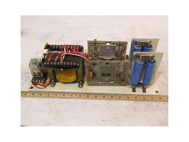 Leybold-Heraeus G0800912-2 Rev D D.C. Power Supply