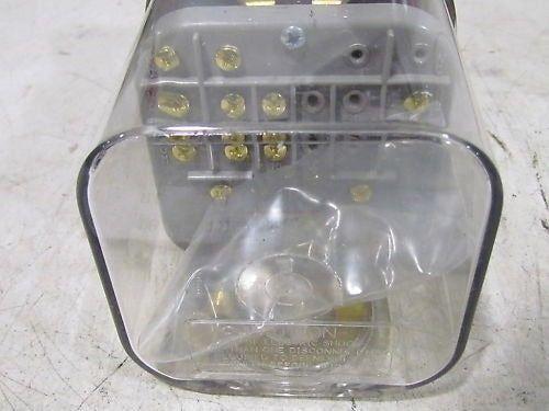 Dwyer Photohelic Pressure Switch 3000 Series 3220-SRH-HP 0-20 psi NIB