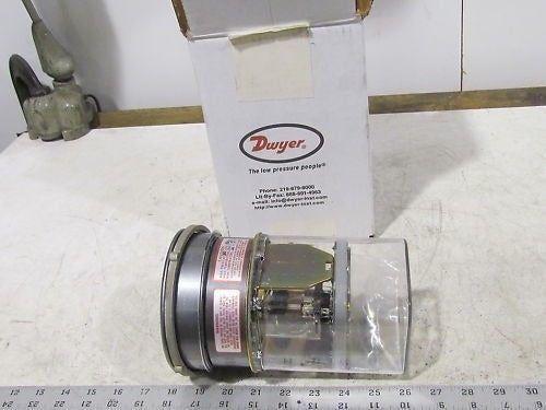 Dwyer Photohelic Pressure Switch 3000 Series 3220-SRH-HP 0-20 psi NIB