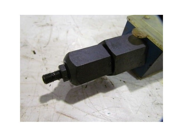 Sperry Vickers DGMC 3 PT BW 30