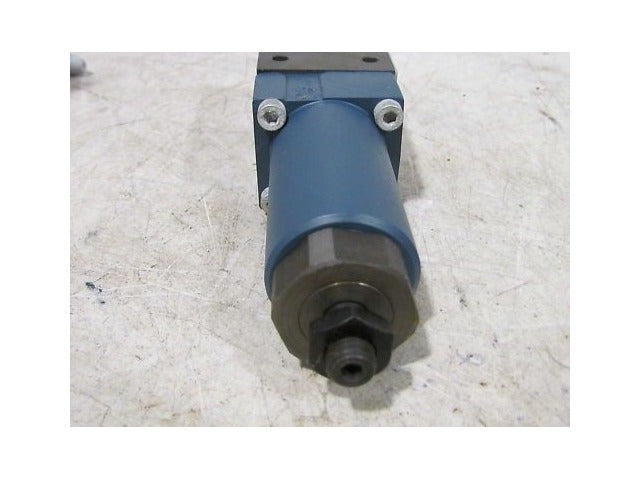 Bosch 9 810 151 079 Pressure Reducing Valve NIB