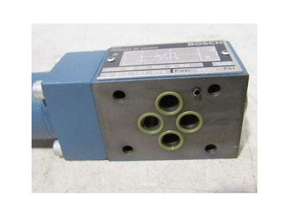 Bosch 9 810 151 079 Pressure Reducing Valve NIB