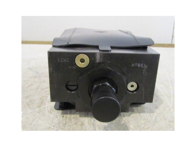 Parker PRM6PA17K-33 Pressure Reducing Valve NEW in Box