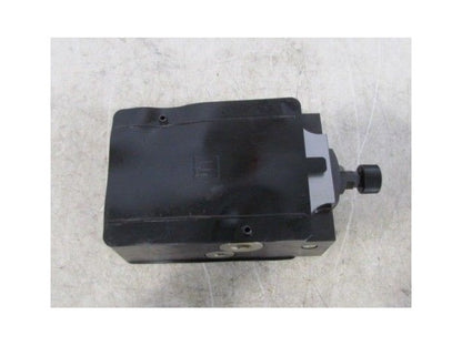 Parker PRM6PA17K-33 Pressure Reducing Valve NEW in Box