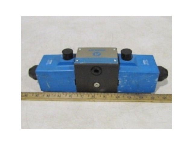 Vickers Pilot Valve 02-119461 DG454 O16C U H 60